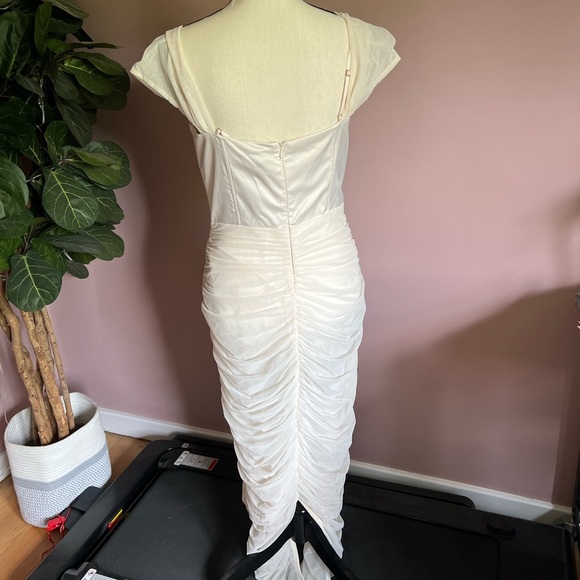 Oh Polly Cecily Dress Cream SEE DESCRIPTION - Picture 6 of 12